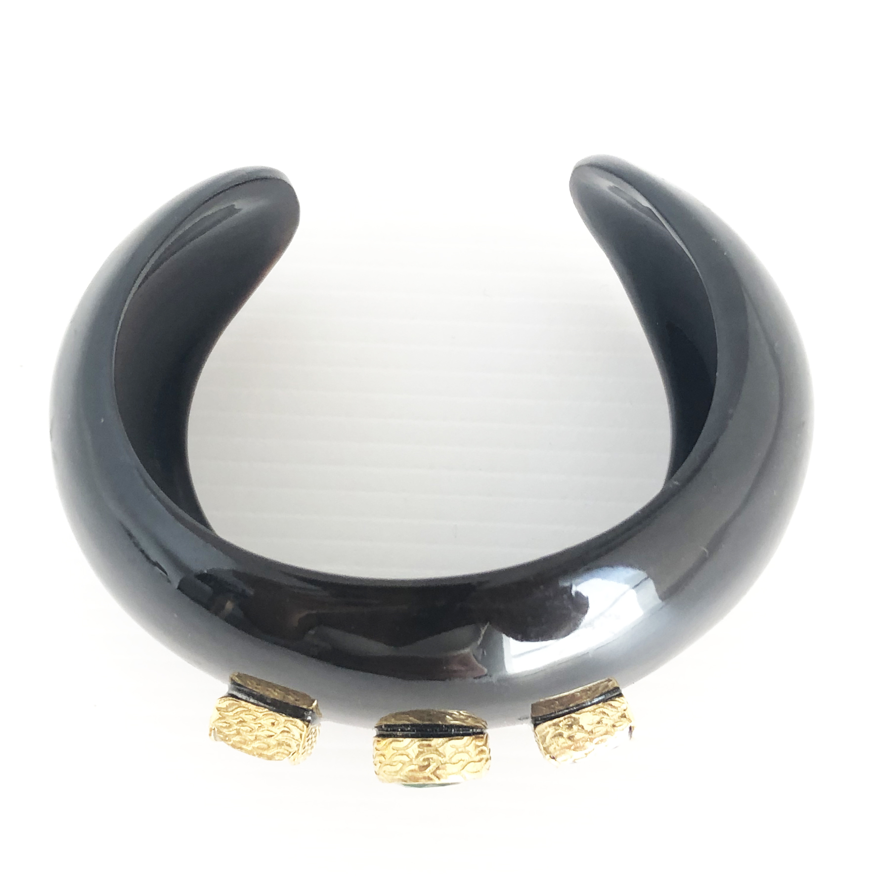 Bracciale alla schiava in osso