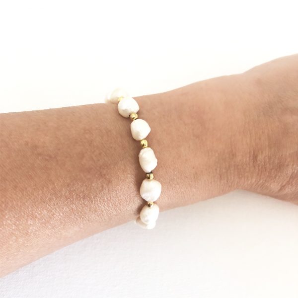 Bracciale con perle barocche e argento