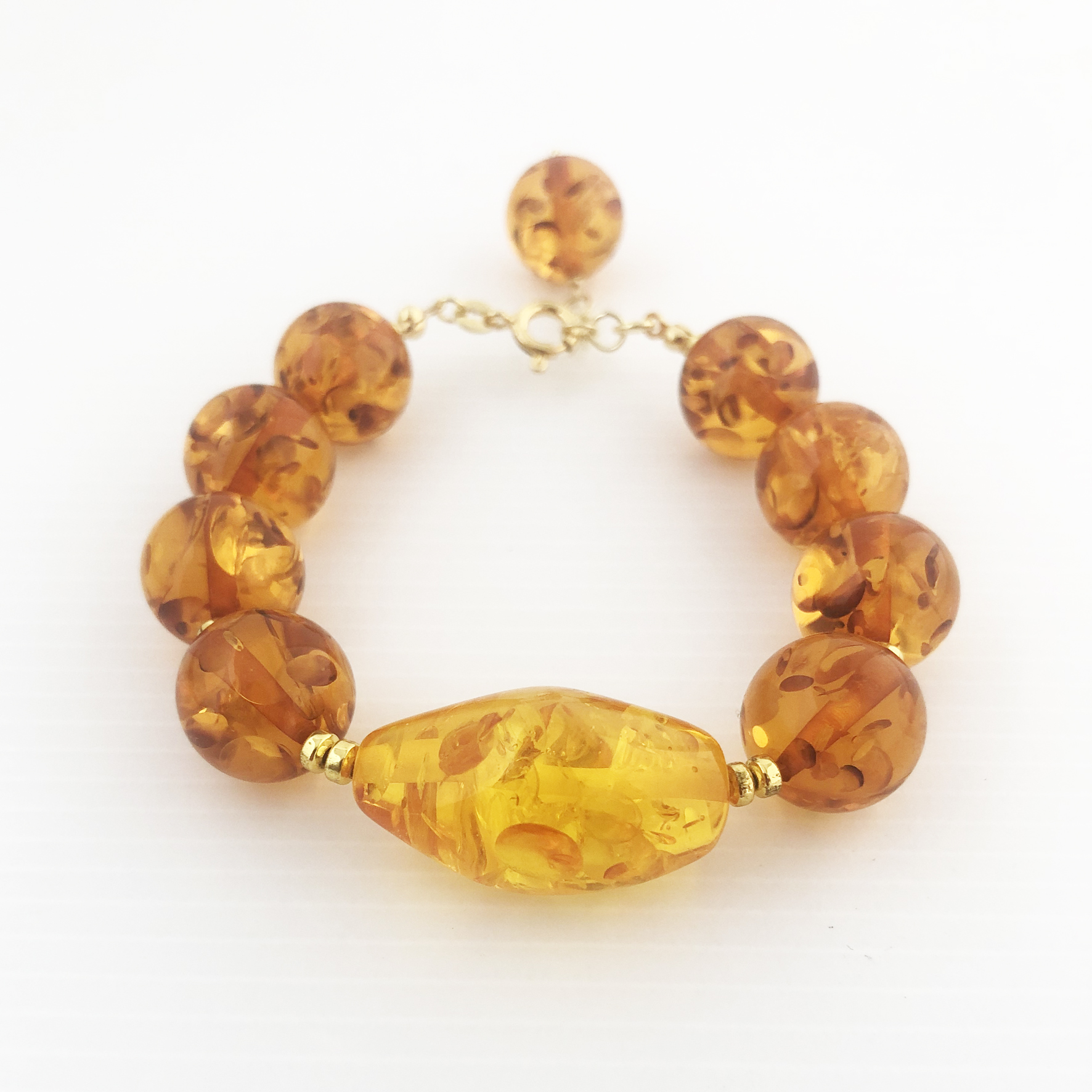 Bracciale di pasta di ambra