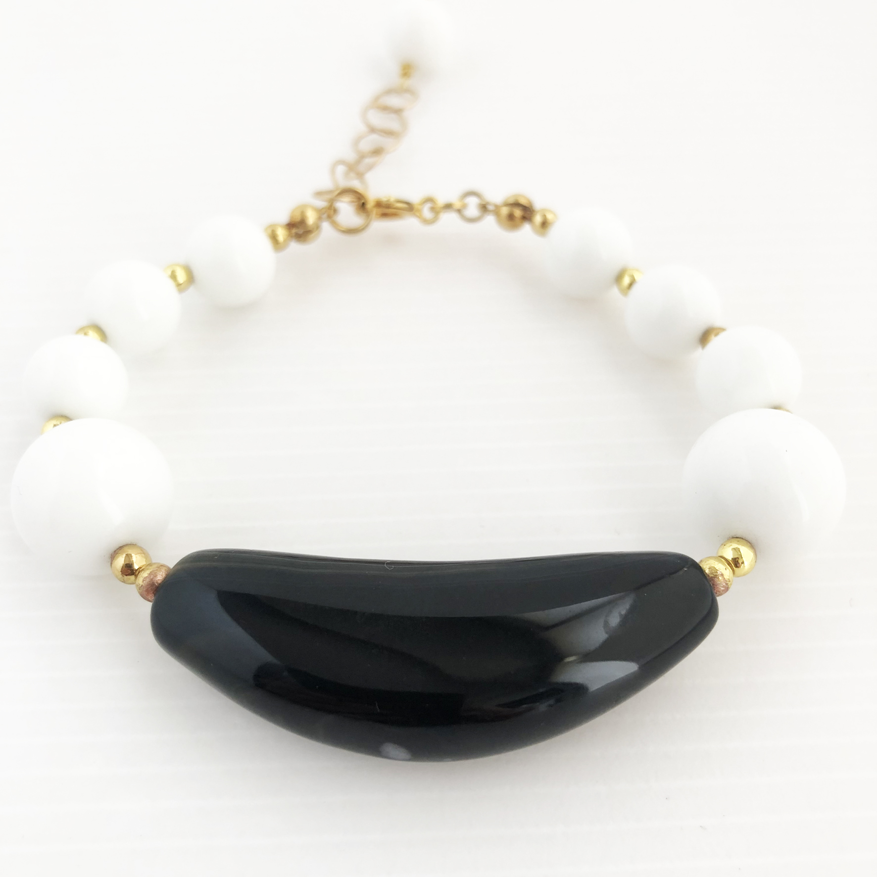 Bracciale in agata bianca con onice