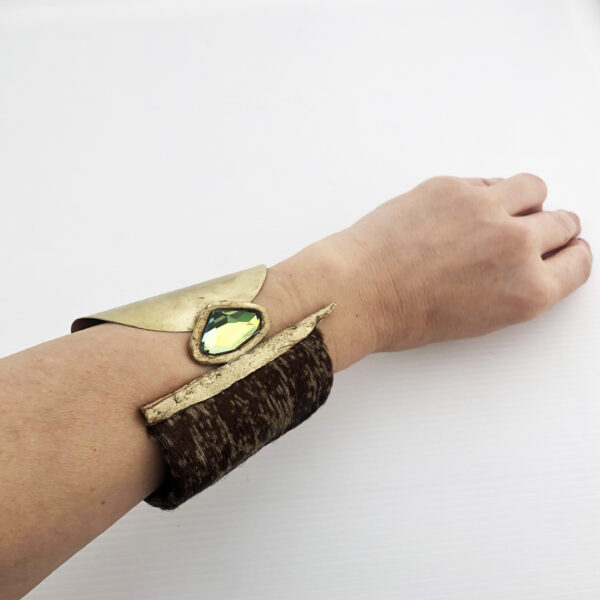 Bracciale in cavallino con pietre dure
