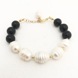 Bracciale in onice e perle