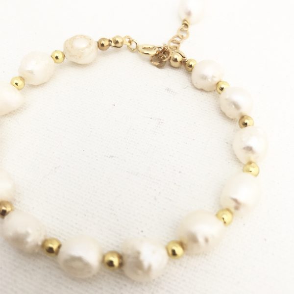 Bracciale in perle barocche con micro perle dorate