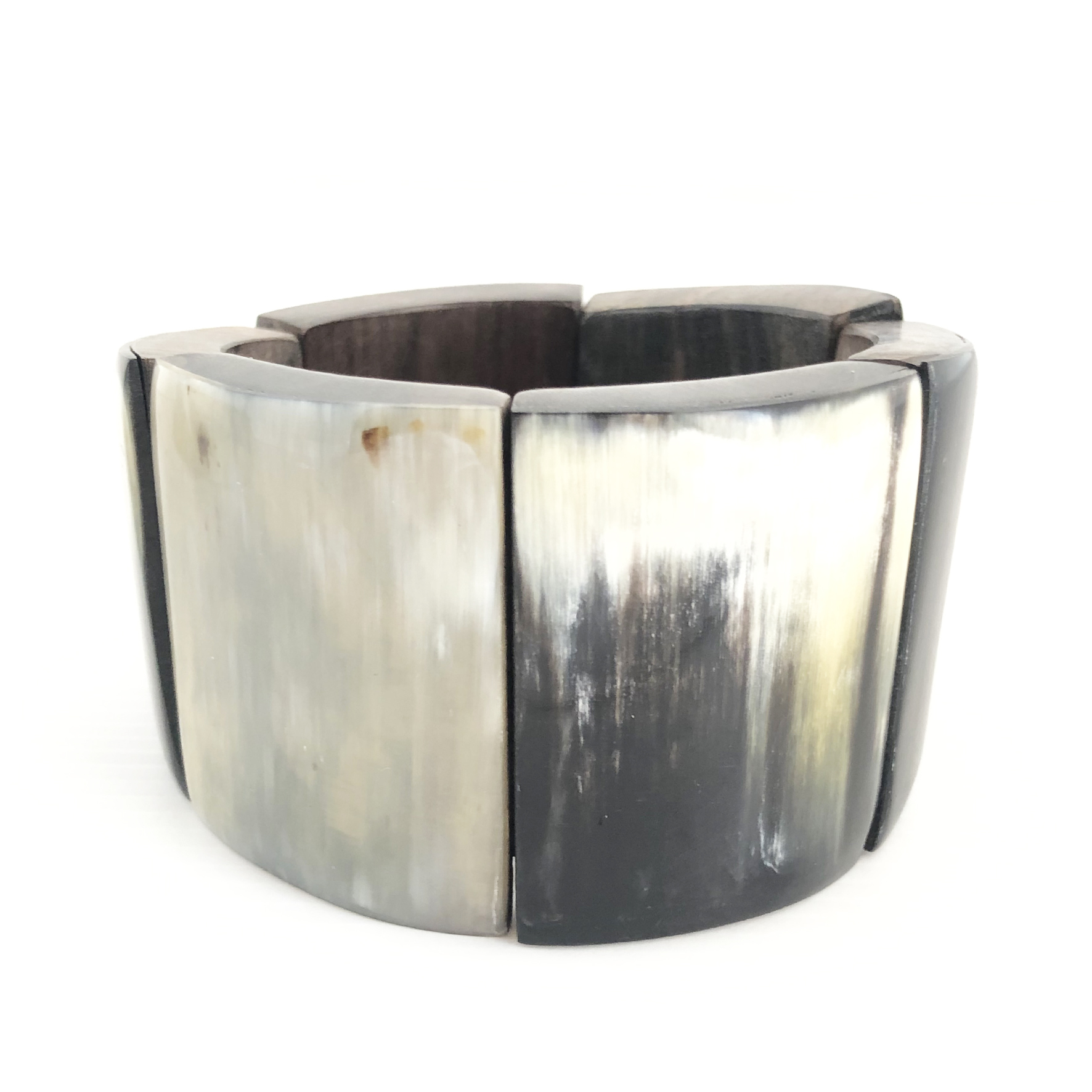 Bracciale semi rigido in corno e legno