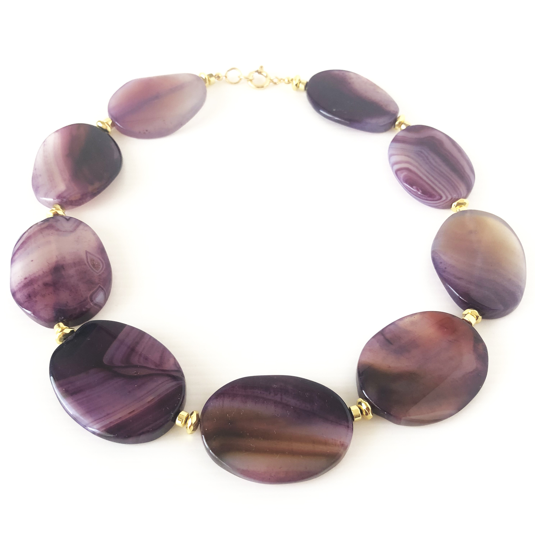 Collana di ametista ovale con particolari in oro