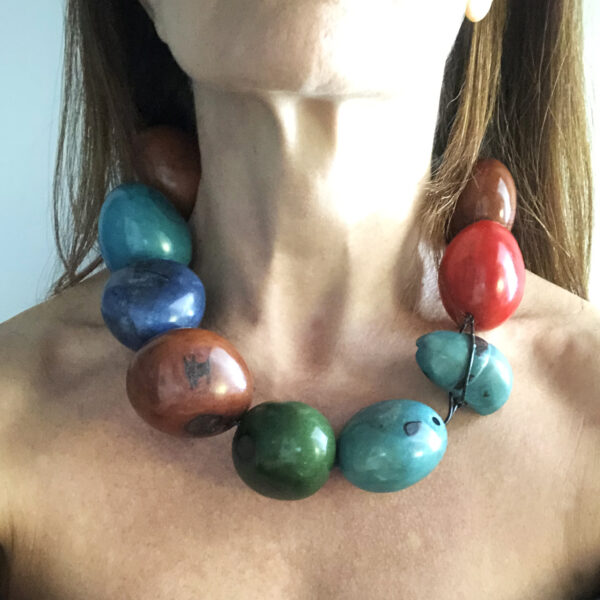 Collana in avorio vegetale colore