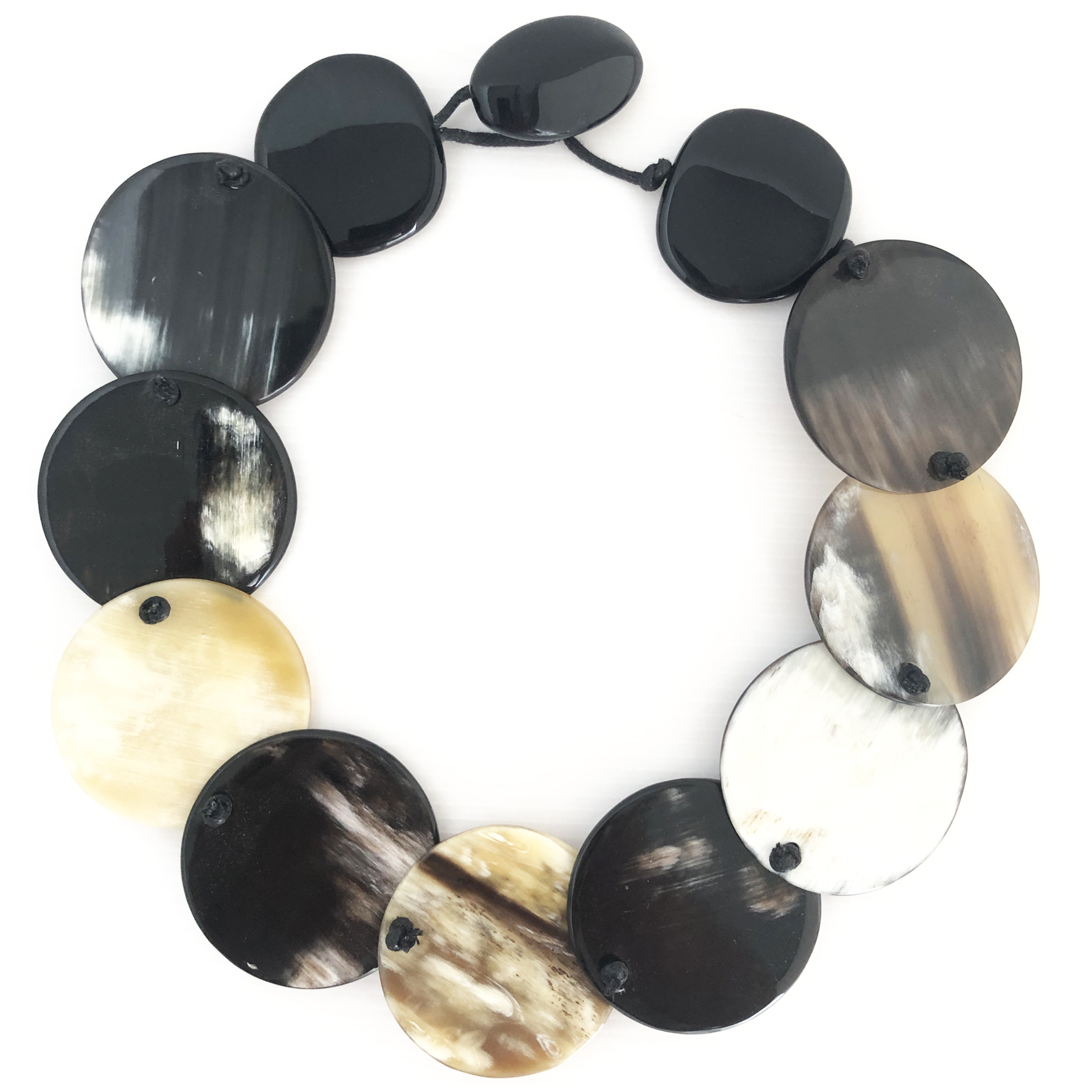 Collana in corno