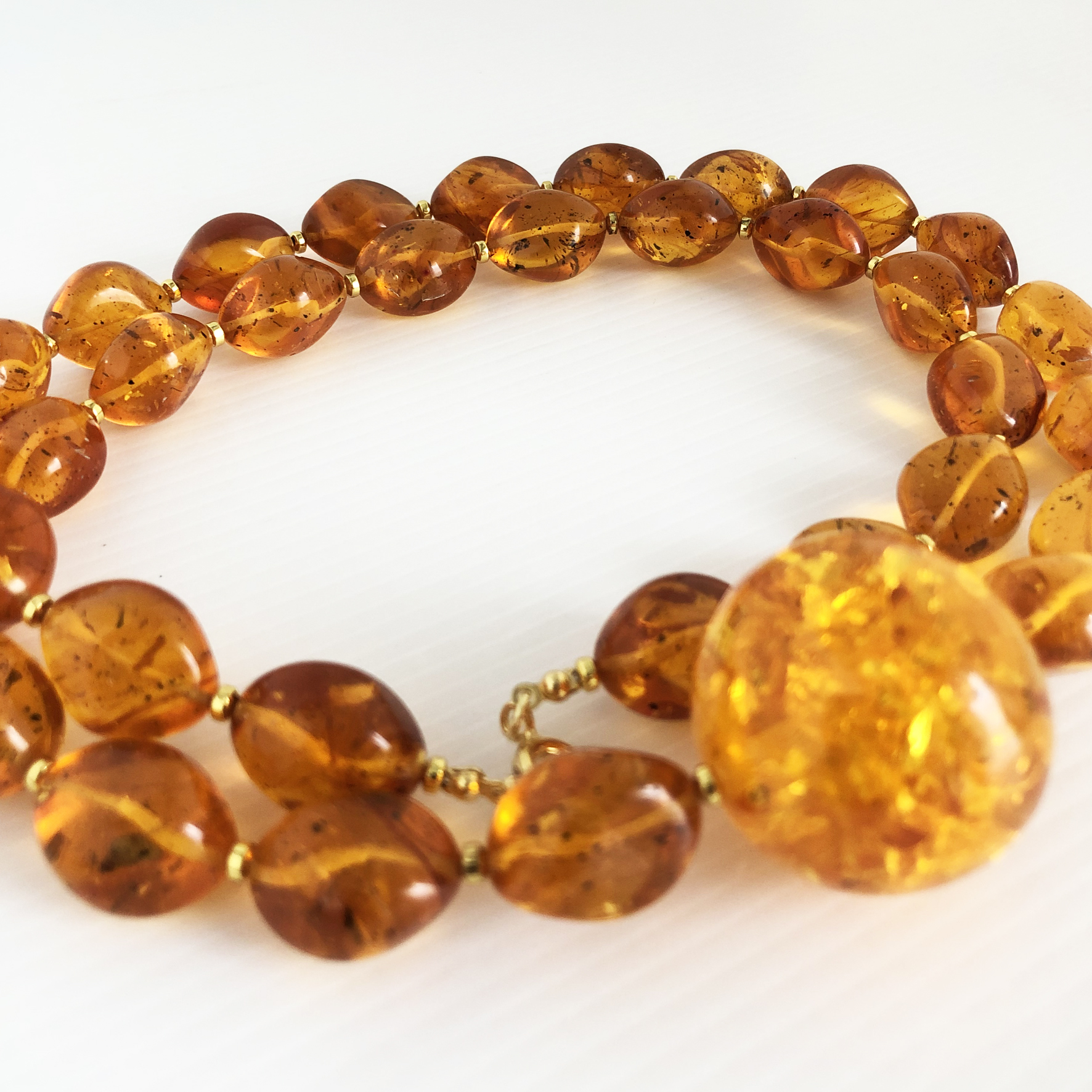 Collana in pasta di ambra