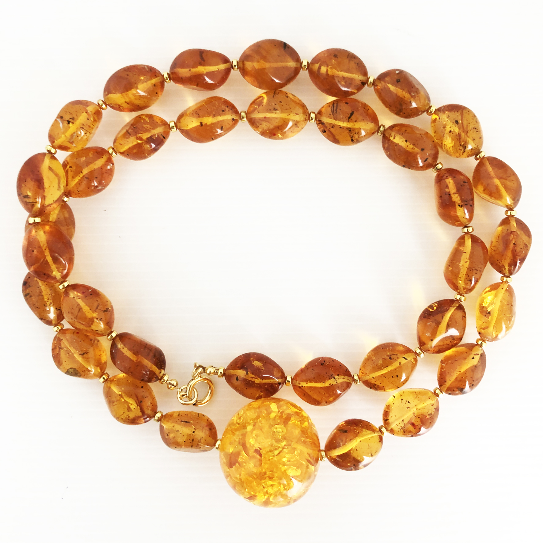 Collana lunga pasta d'ambra