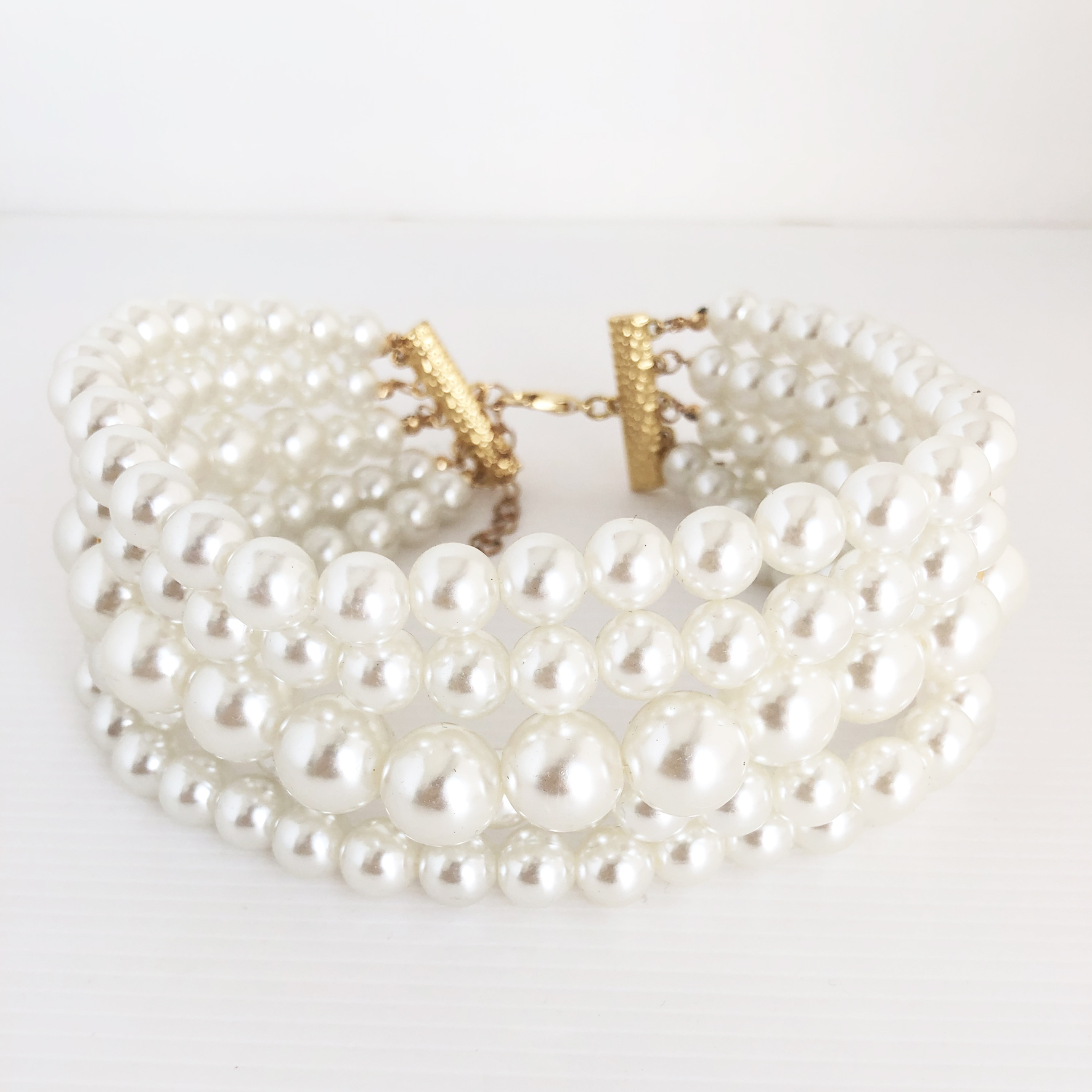 Collier di perle sintetiche