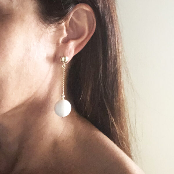 Orecchini lunghi in argento con corallo