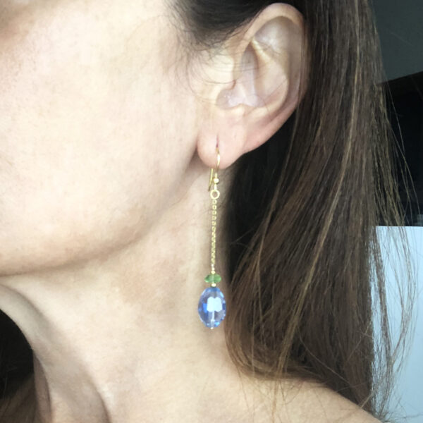 Orecchini lunghi in argento con pendente in cristalli