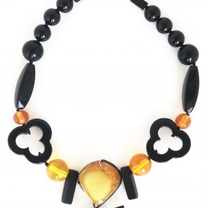 collana di ambra e onice